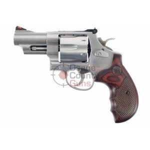 S&W 629 Deluxe - 3" .44 Magnum
