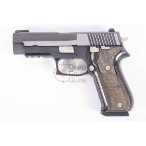 Sig Sauer P220 Equinox .45 ACP
