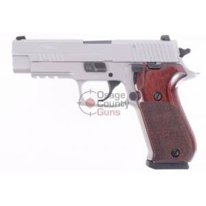 Sig Sauer P220 .45 Stainless Elite